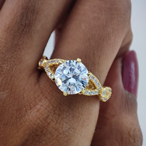 Anello stile cattedrale